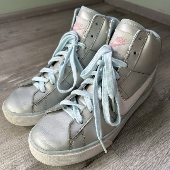 Nike High Top Light Blue White Pink Athletic Sneakers 6Y EU 38.5 main image 5